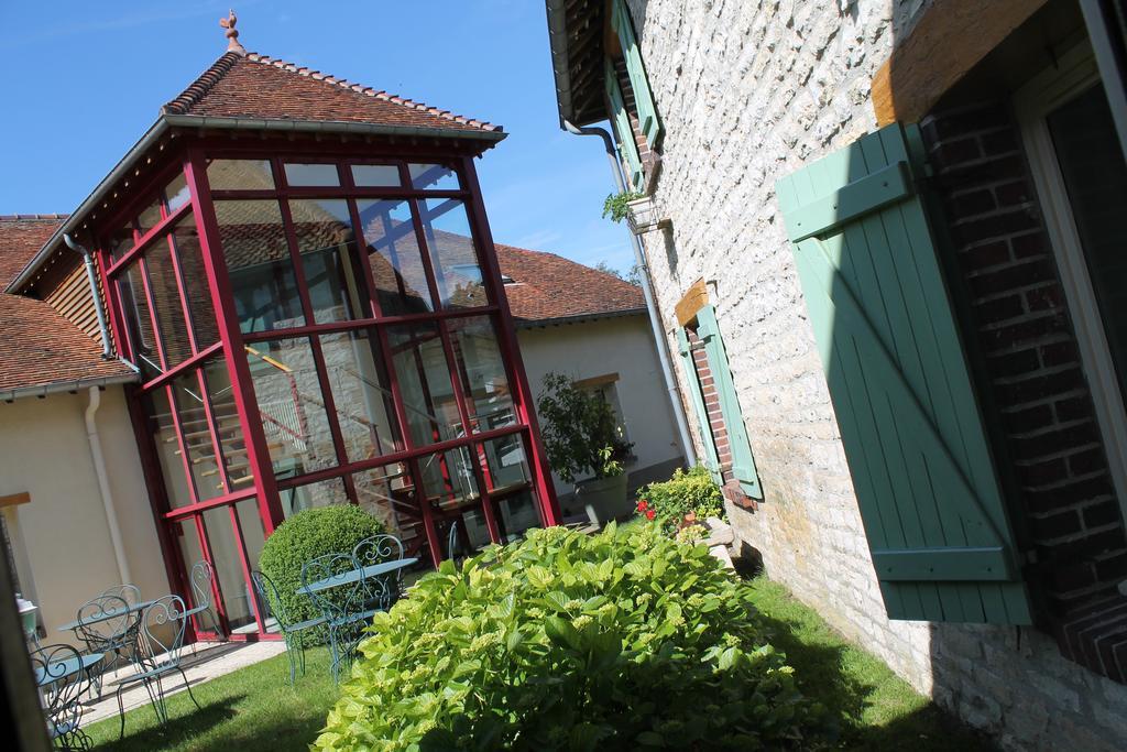 Auberge Du Lac, Sure Hotel Collection By Best Western Mesnil Saint Pere Bagian luar foto